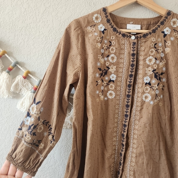 J. Jill Floral Embroidered Button Up Half Sleeve Brown Top Boho Modest Prairie S - Picture 4 of 11